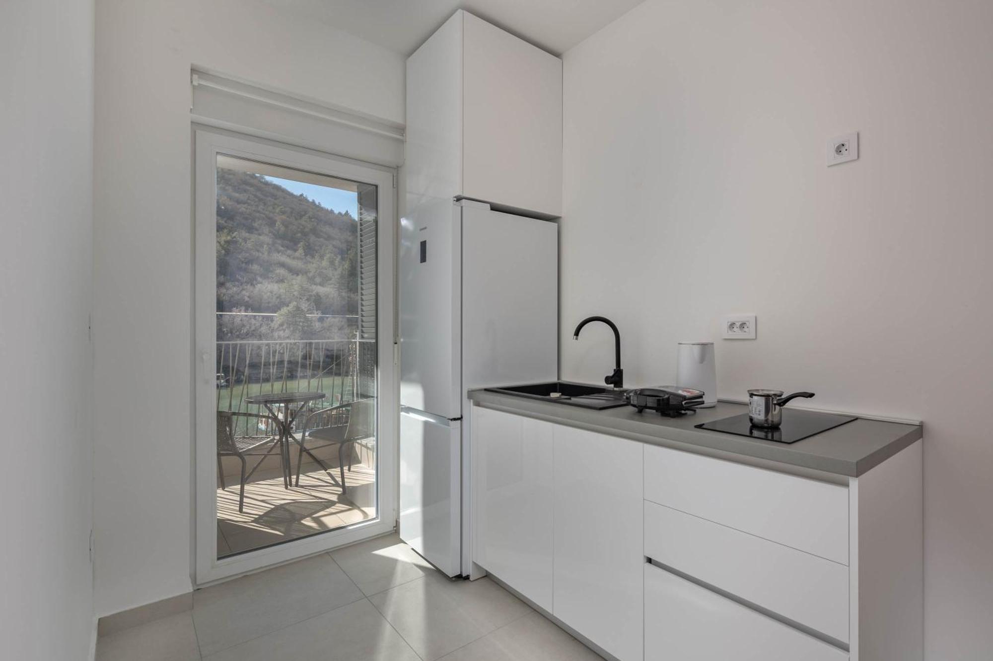 Seafront Villa Andrijana - Happy Rentals Plomin Kültér fotó