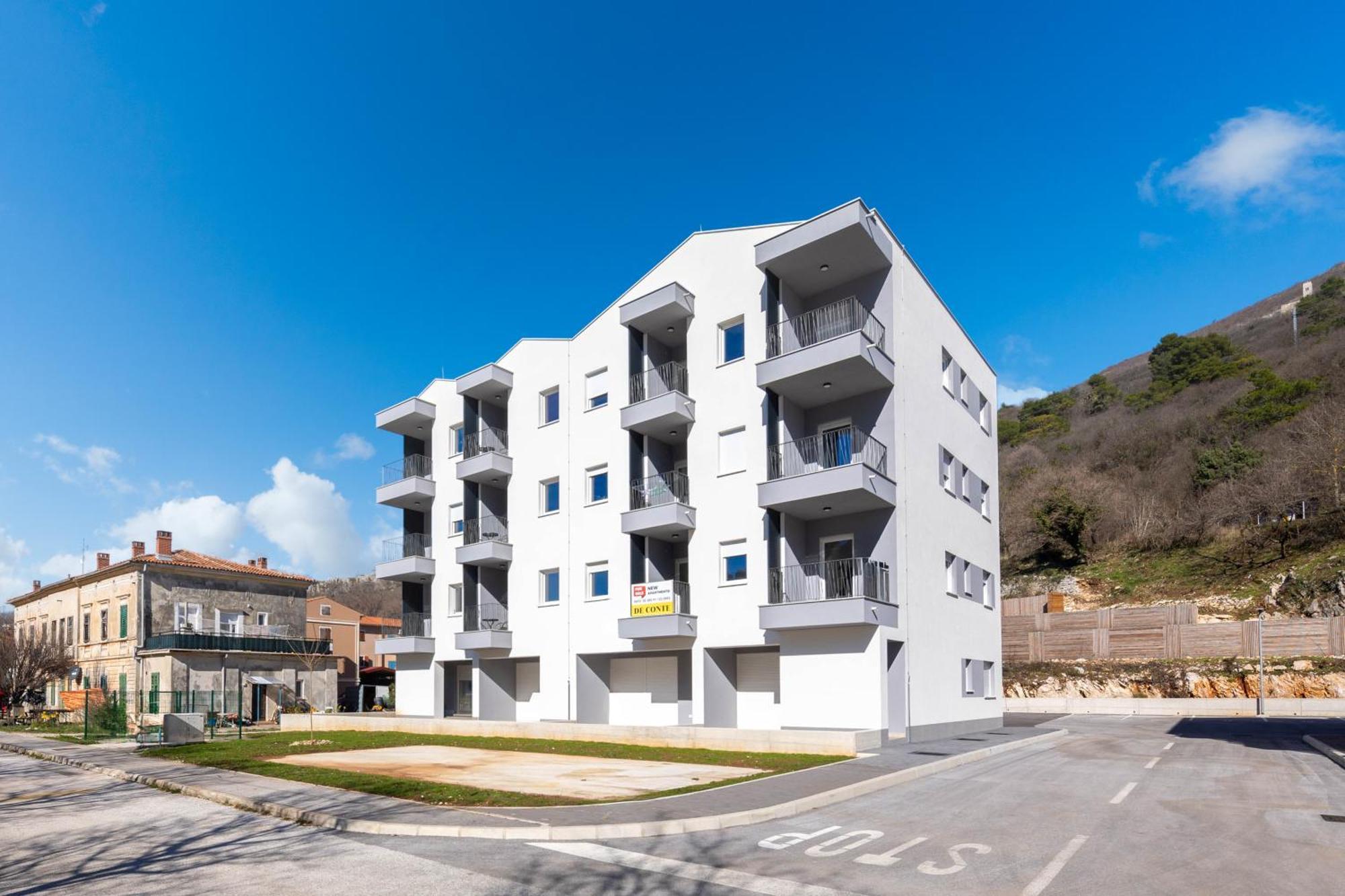 Seafront Villa Andrijana - Happy Rentals Plomin Kültér fotó
